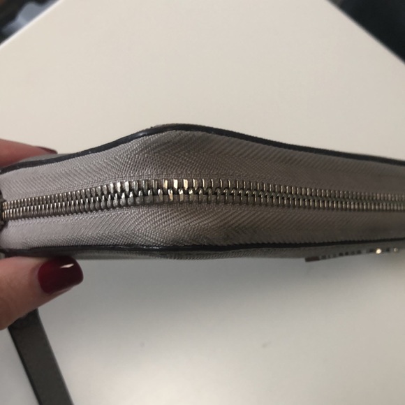 Michael Kors Jet Set Travel Large Saffiano Leather Zip Wallet Wristlet - Picture 9 of 13